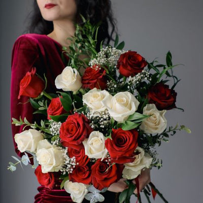 roses ottawa; flower delivery; red roses ottawa