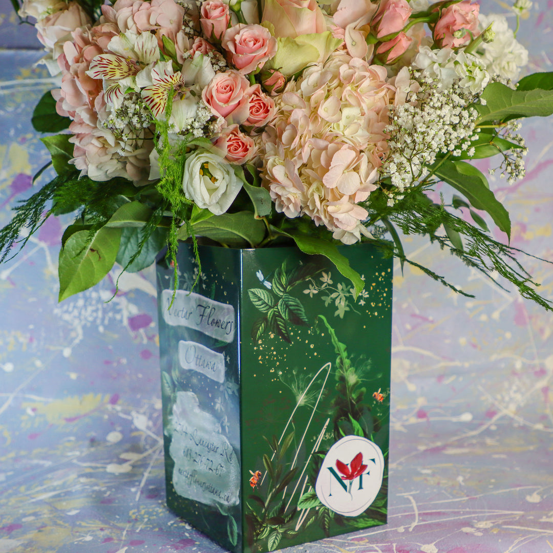 flower box, branded flower box for flower delivery