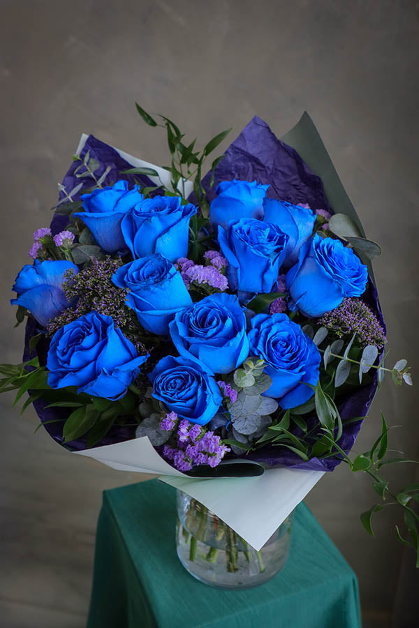 Marvellous Blue Roses – Nectar Flowers Ottawa