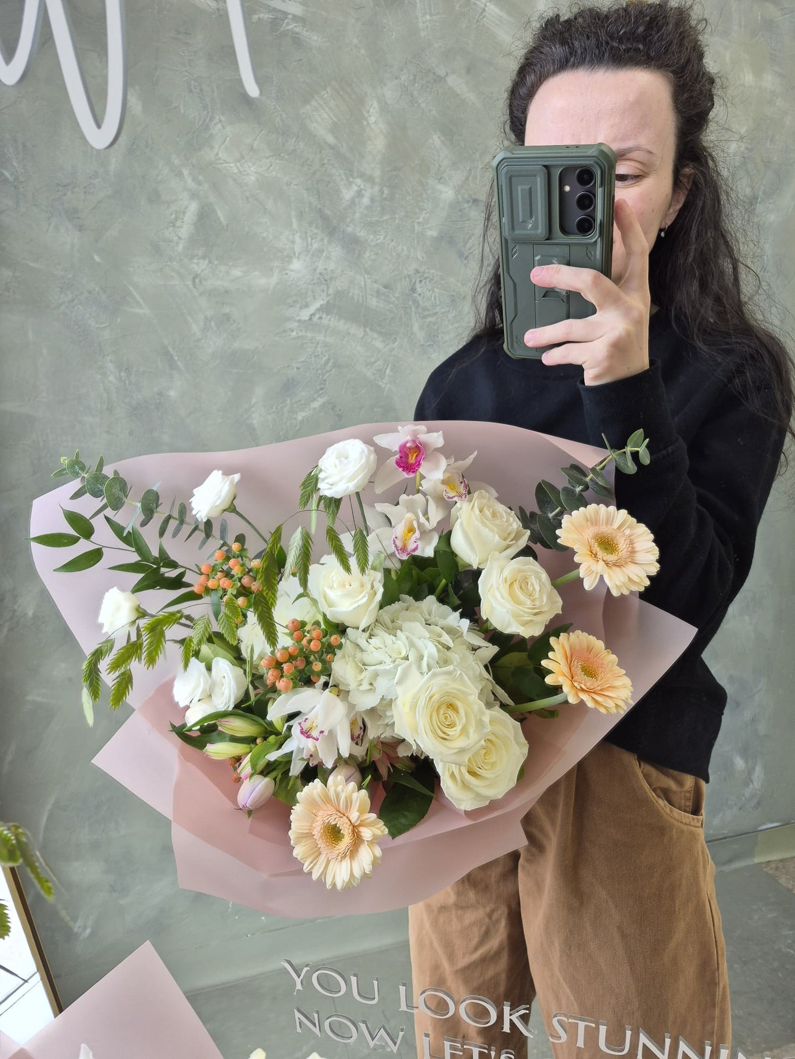 elegant neutral white flower bouquet in creams, nudes and peaches
