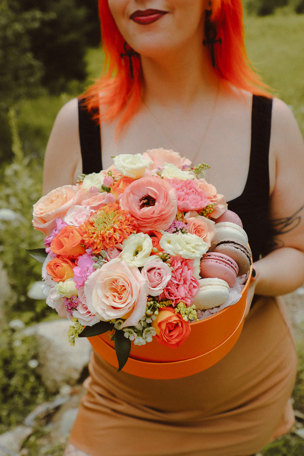 Peach & Pink Flower Macaron Box with pink and orange flowers and local macarons by Ottawa florist.