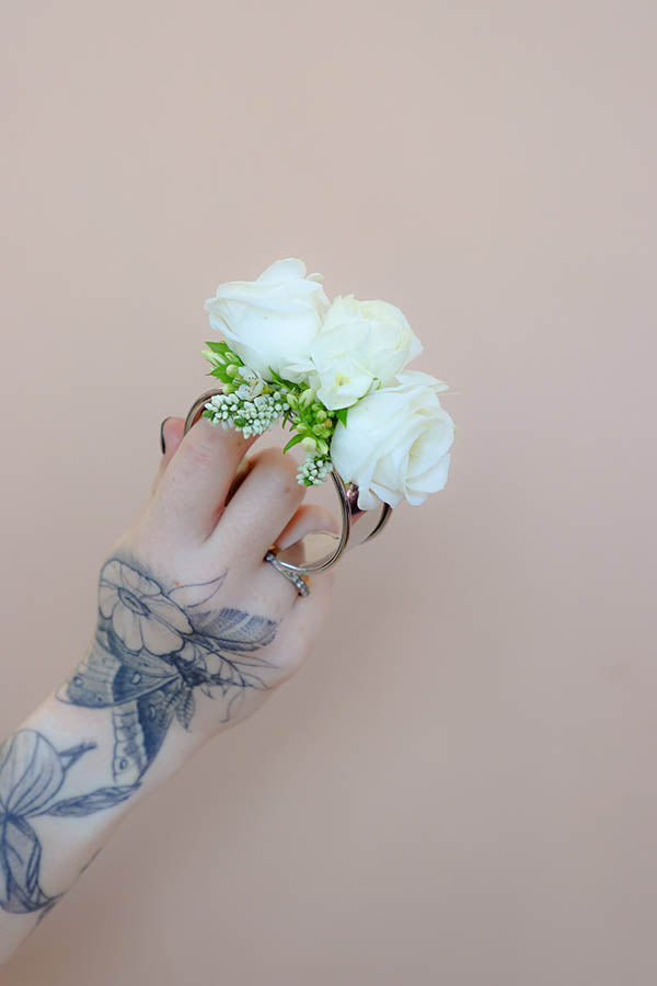 cuff corsage; wrist corsage; ottawa corsage; corsage for prom; corsage for wedding