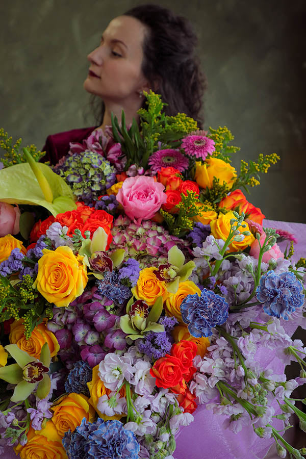 garden bouquet ottawa; flower delivery; huge flowers; luxurious bouquet