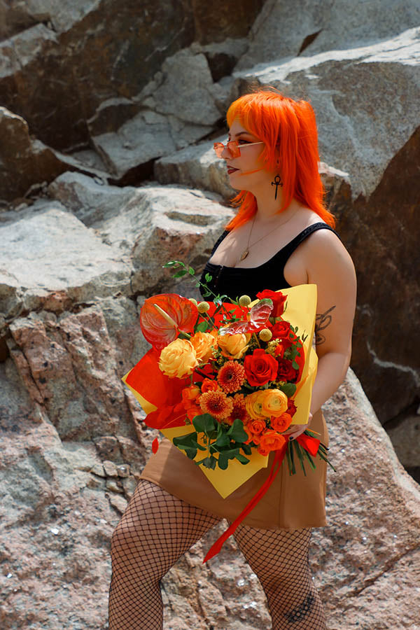 Leo Zodiac Birthday Flowers