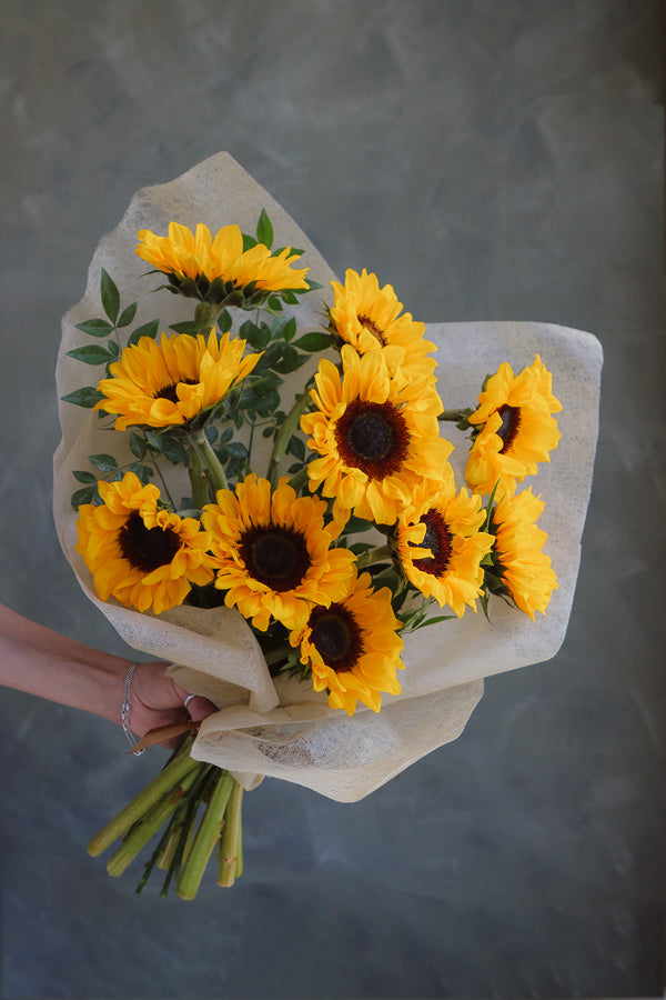 sunflower bouquet with locally grown sunflowers from Ontario and Quebec by Ottawa florist.