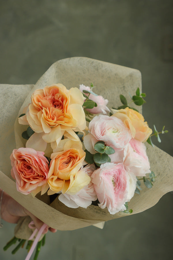 Local Ranunculus Local Ranunculus Bouquet – Nectar Flowers Ottawa