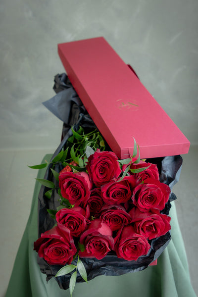 Classic Red Roses Gift Box