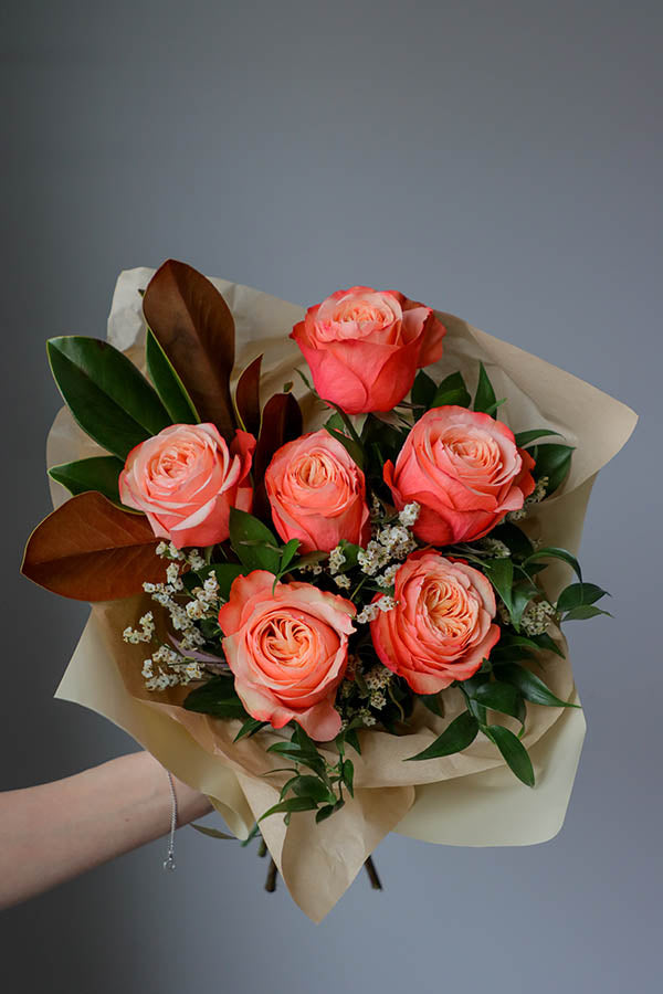 roses ottawa; flower delivery ottawa; roses bouquet; peachy roses