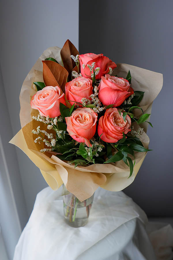 roses ottawa; flower delivery ottawa; roses bouquet; peachy roses