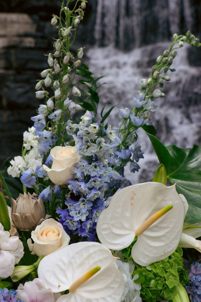 white and blue flowers; grand bouquet; flowers in a box; elegant flowers; ottawa florist