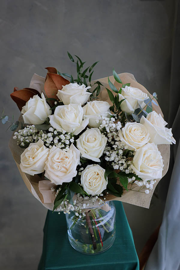 Elegant White Roses