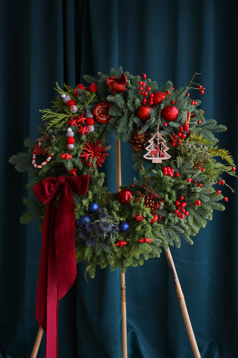 27" Grand Magic Wreath