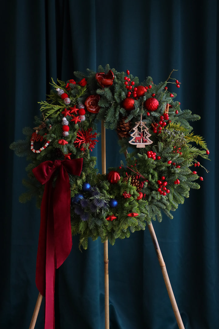 28" Grand Magic Wreath