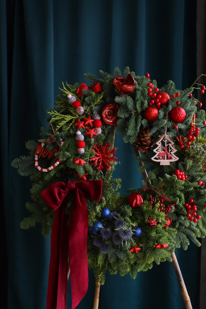 27" Grand Magic Wreath