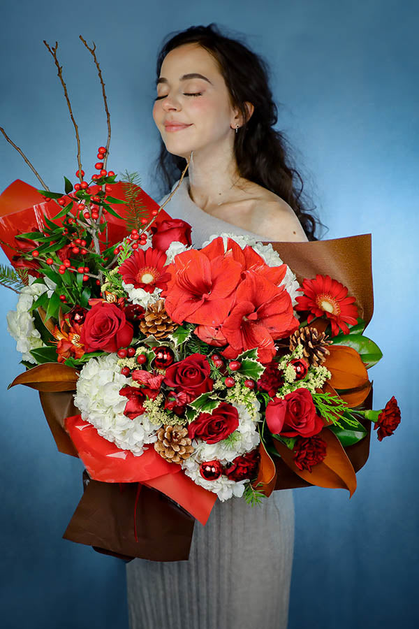 Grand Winter Bouquet