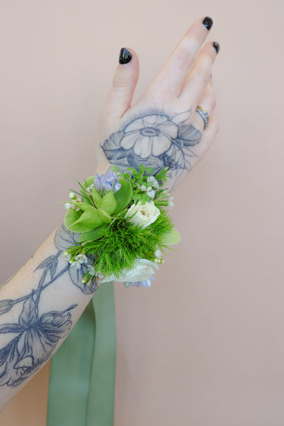 forest corsage; green corsage; corsage ottawa; florist ottawa; corsage for prom