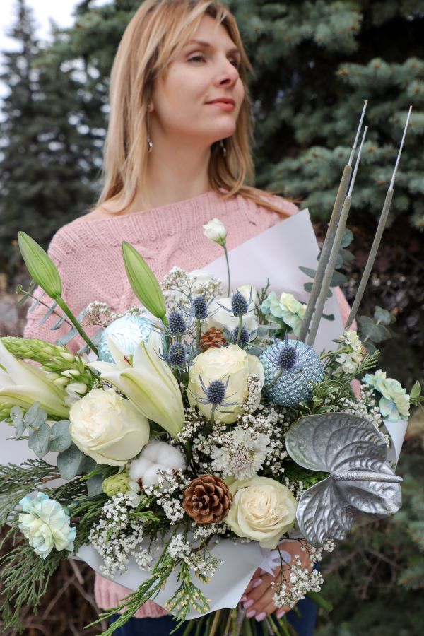 Blue Winter Bouquet