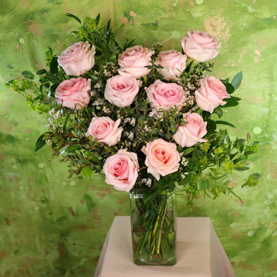 pink roses; blush pink roses; pink roses bouquet; rose arrangement; pink roses in a vase
