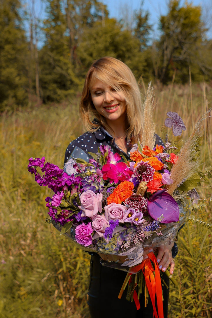 fall flowers, fall bouquet, fall photoshoot, fall flower delivery, ottawa florist