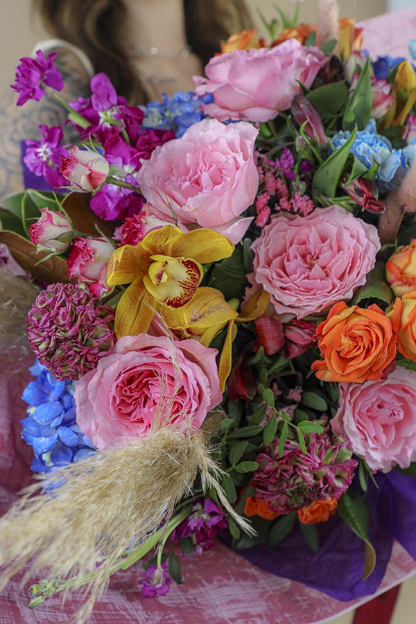gorgeous garden flowers; flower bouquet; otatwa florist